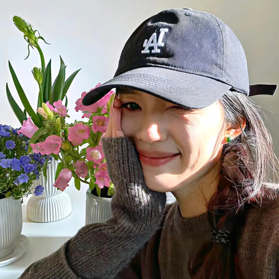 抓着彩虹的男人